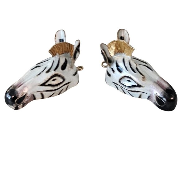 Black White Enamel Zebra Head Dangle Earrings Silver Chinese Import Vintage L516